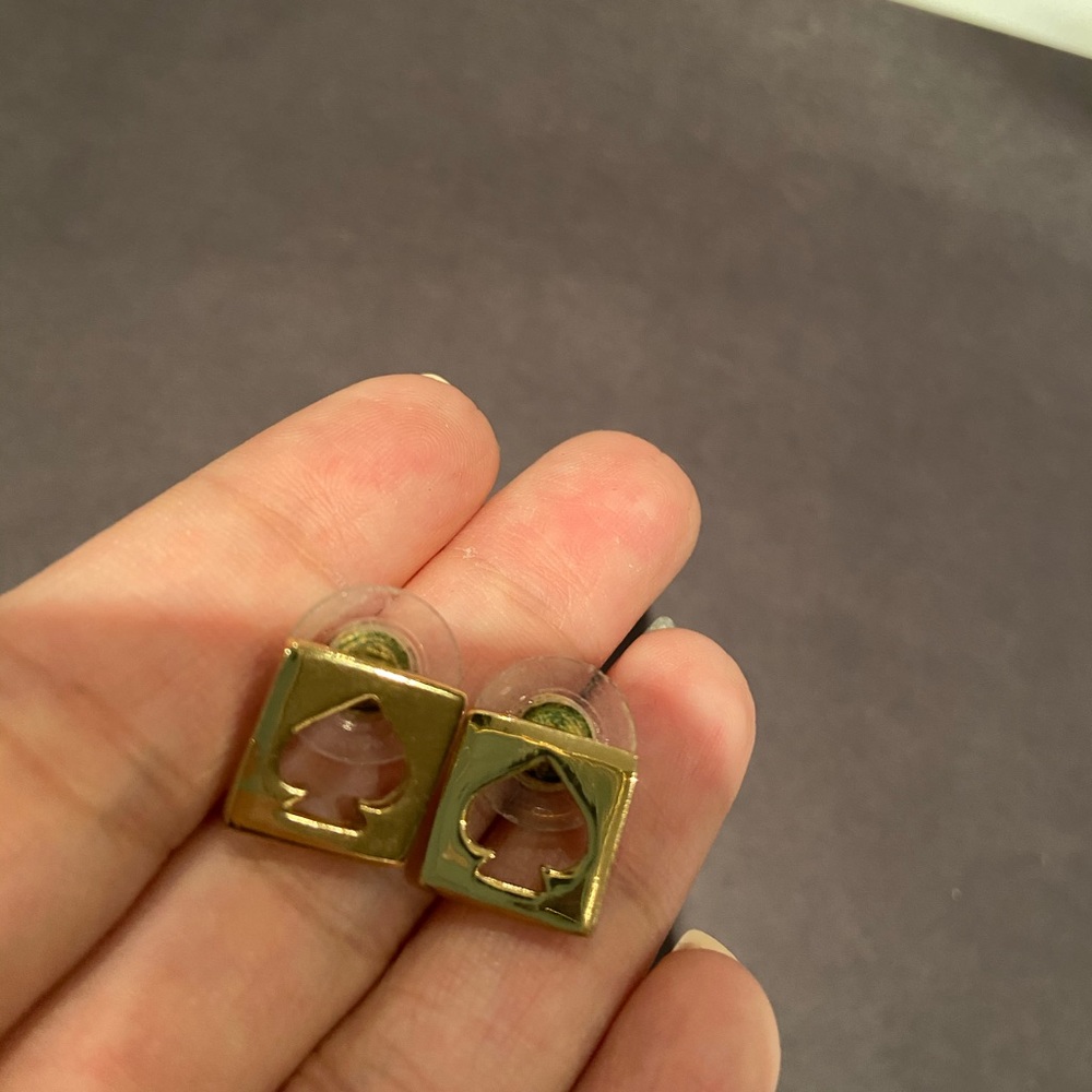 Kate spade studs earrings